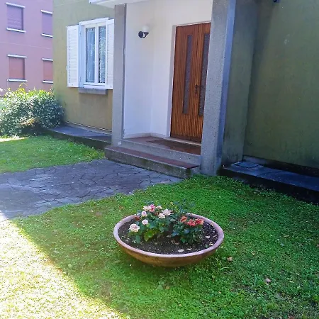 3 Bedrooms With Enclosed Garden At C