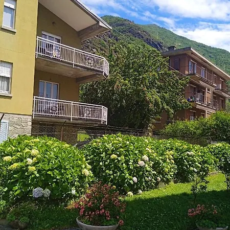 3 Bedrooms With Enclosed Garden At C Lejlighed