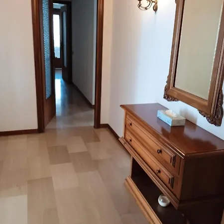 3 Bedrooms With Enclosed Garden At C * Dervio